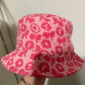 Teddy fresh bucket hat
